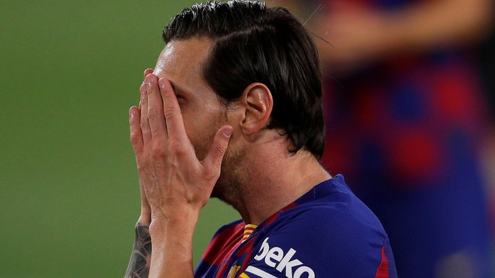 Lionel Messi reaction during di game against Sevilla