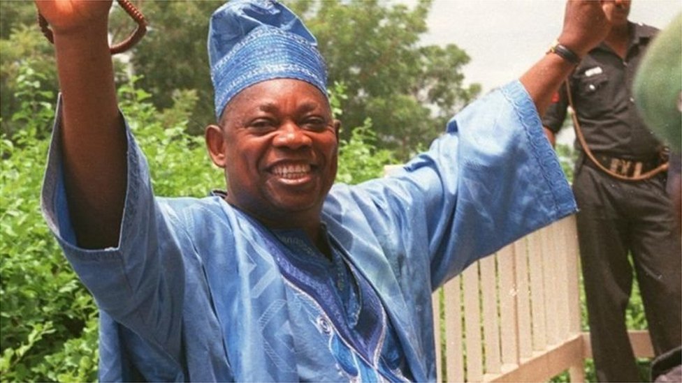 Abiola chop arrest afta e declare himself president for June 12