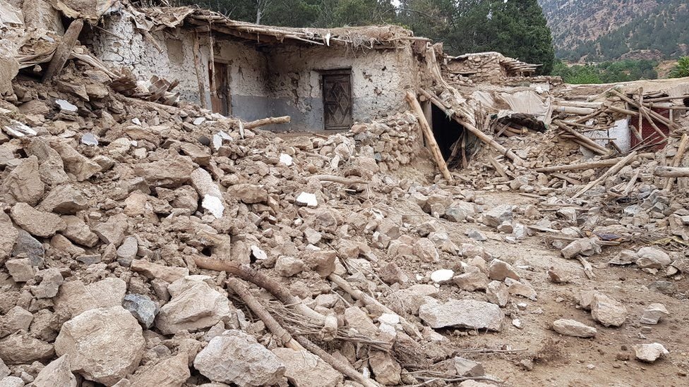 Foto from one village wia di earthquake cause damage