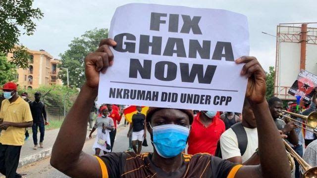 Ghana protests: Why Ghana dey beg IMF for financial bailout