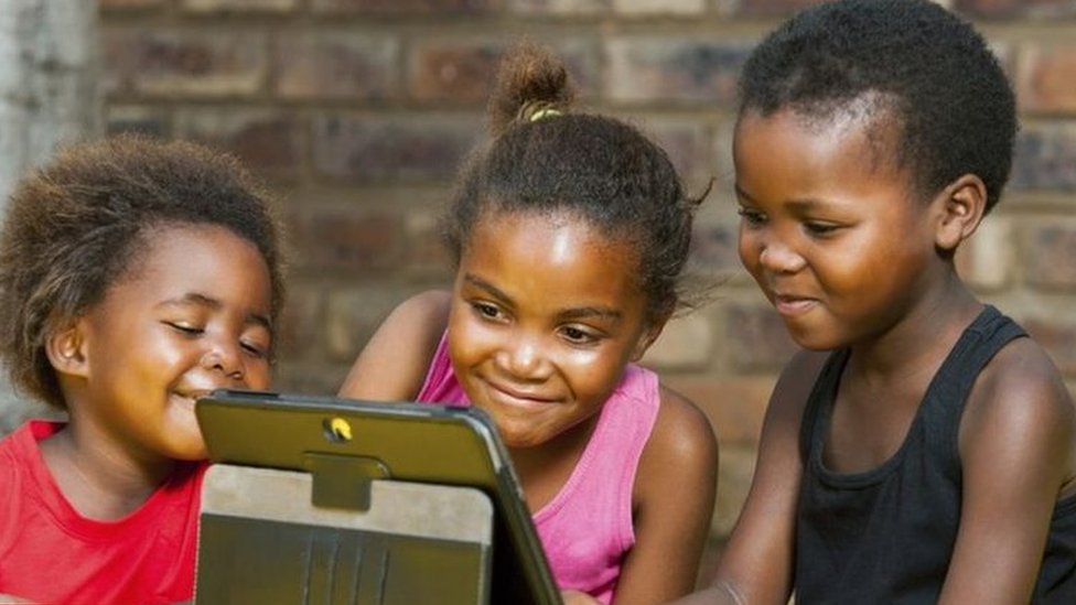 Children dey learn online