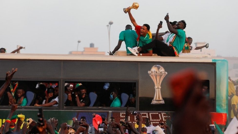 Senegal reward each football team members $87,000 & plot of land