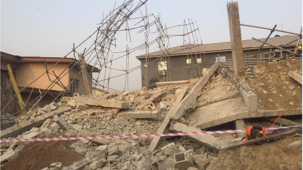 Scene of di building collapse