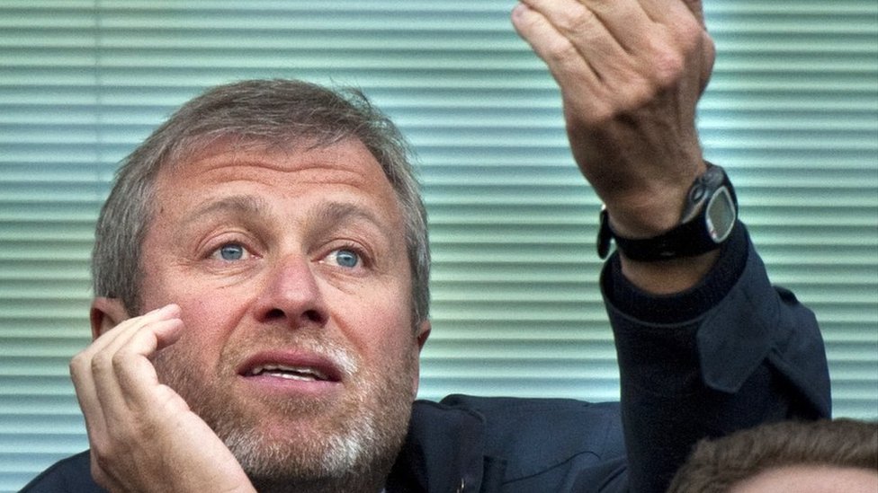 Roman Abramovich: Why Russian billionaire Chelsea owner Roman Abramovich hand over control of di club