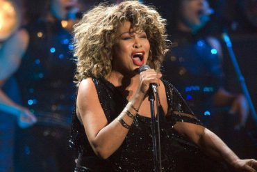Life and times of Tina Turner di music legend wey overcome troubles to become global star