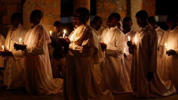 Church goers celebrate new year for Kenya