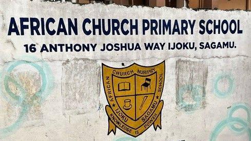 Anthony Joshua Way - di road dem name afta di British boxer for Sagamu, Nigeria