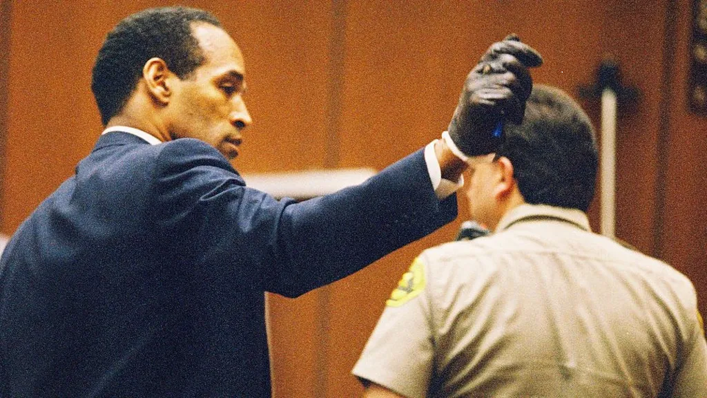 OJ Simpson show court leather glove allegedly used in di murders