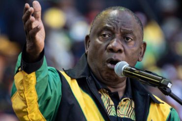 DA sign deal wit ANC to form coalition goment, say dem go back Ramaphosa to be president