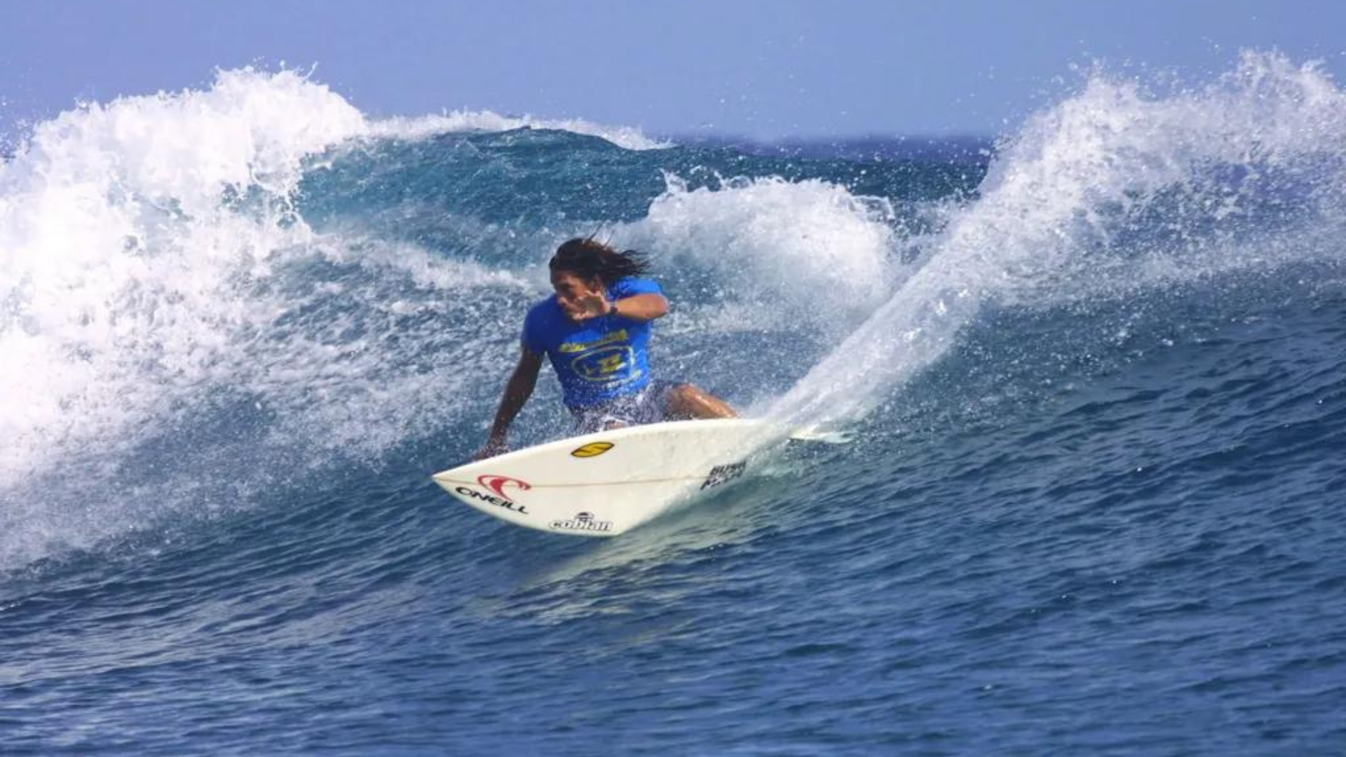 Tamayo Perry dey surf for Hawaii