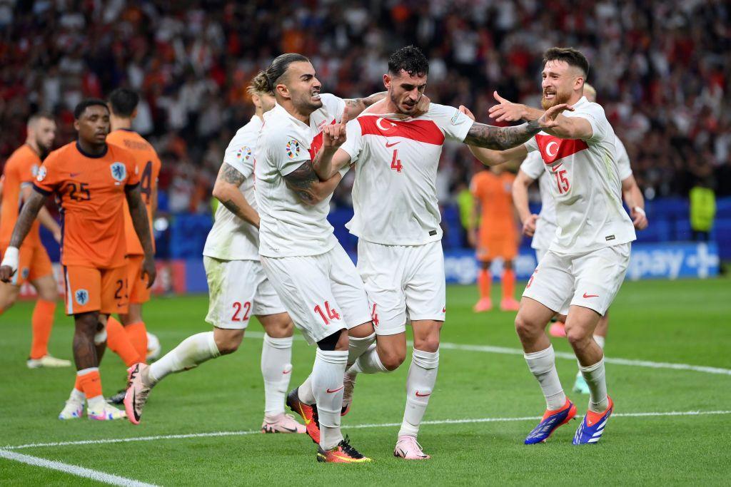 Akaydin header give Turkey lead ova Netherlands