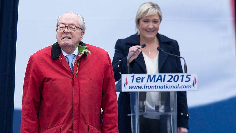 Marine Le Pen wit her papa Jean-Marie, for one rally for 2015