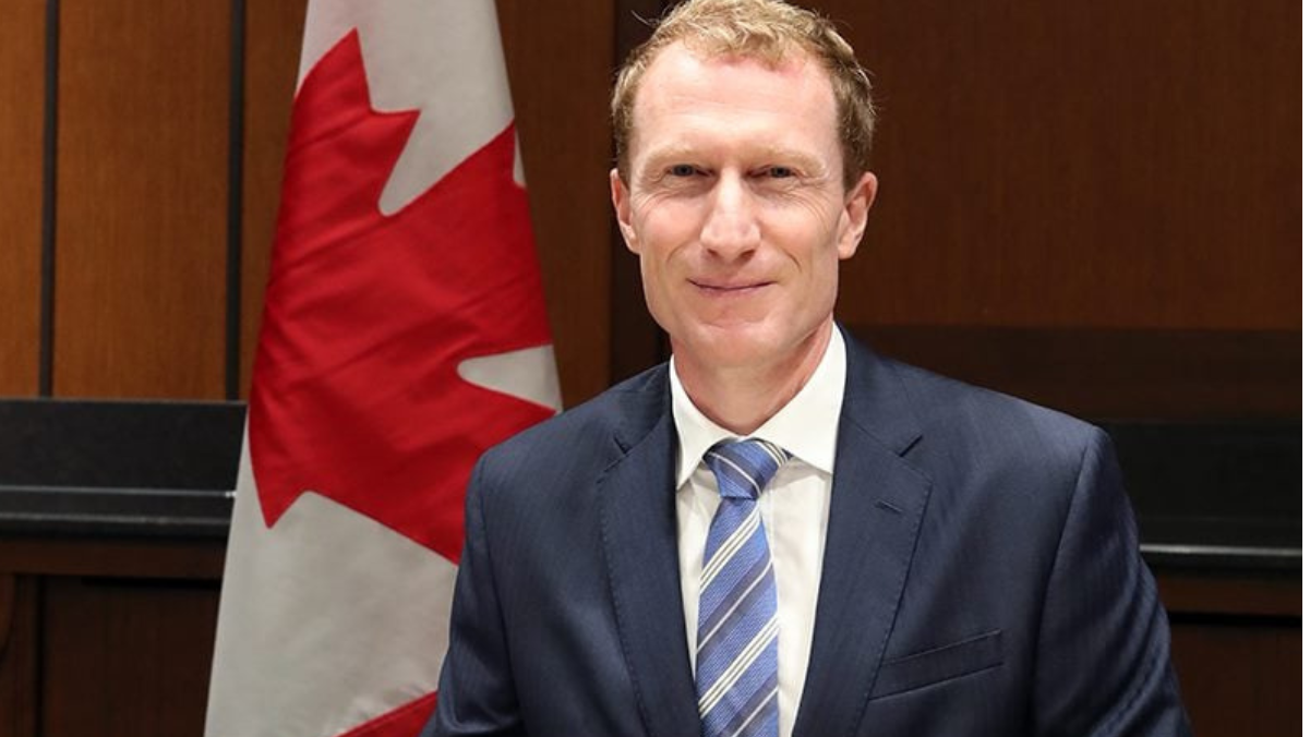 Foto of Marc Miller, Minister of Immigration, Refugees and Citizenship of Canada