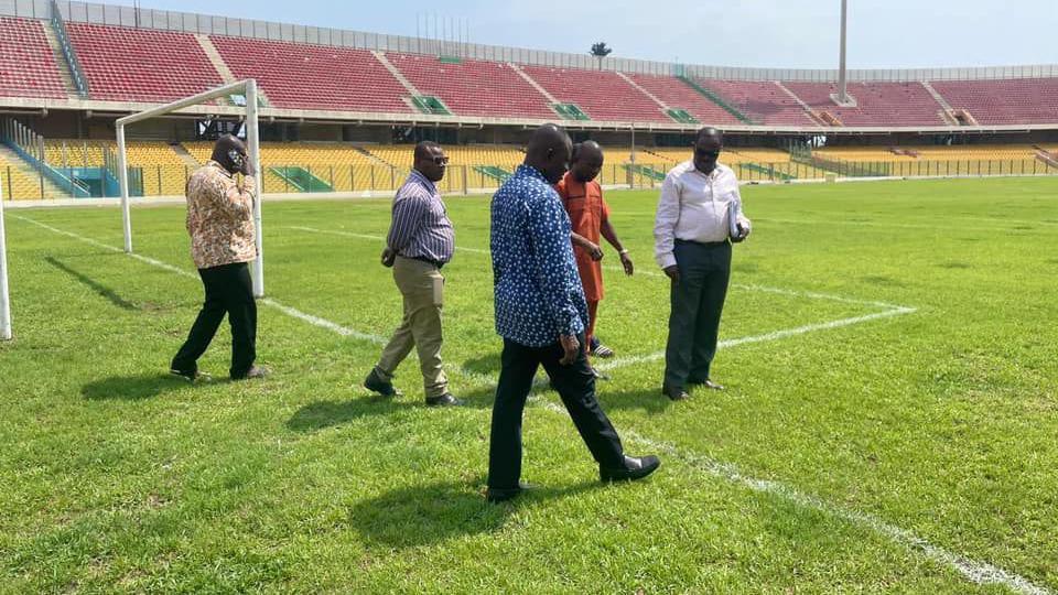 Officials dey inspect di Accra sports stadium sometime for March 2024 ahead of di Africa games 